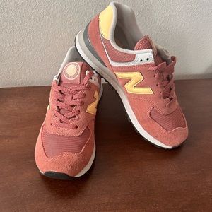 New Balance 547
